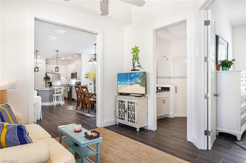 2974 Van Buren Ave. – #226026760 - Kelly Plaza
