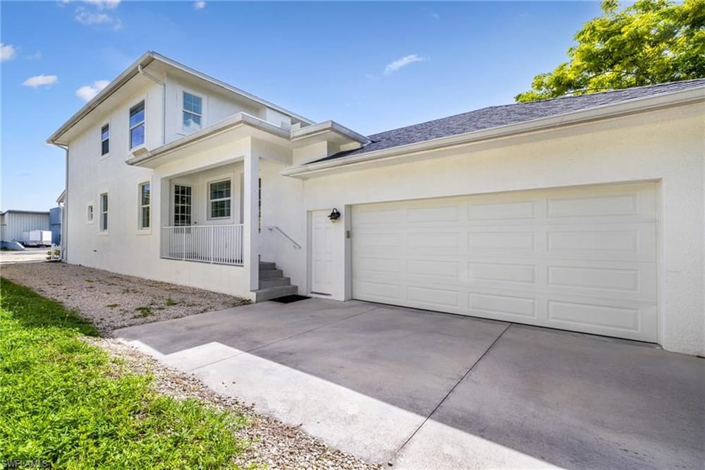 2974 Van Buren Ave. – #226026760 - Kelly Plaza