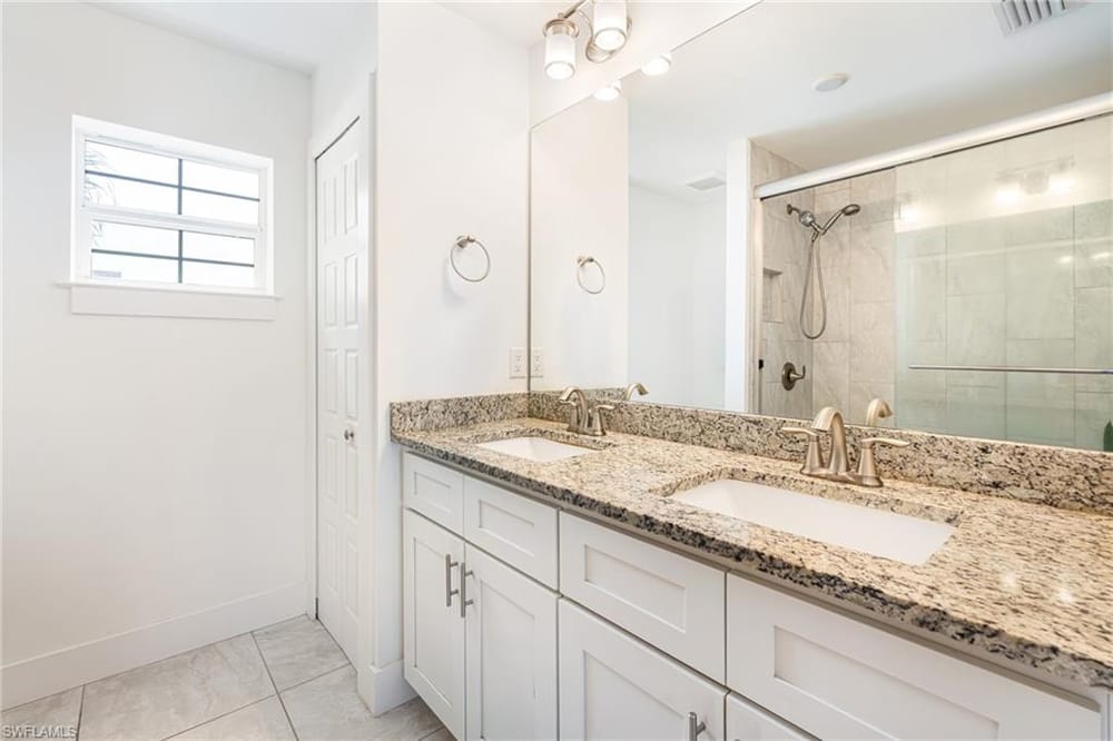 2974 Van Buren Ave. – #226026760 - Kelly Plaza