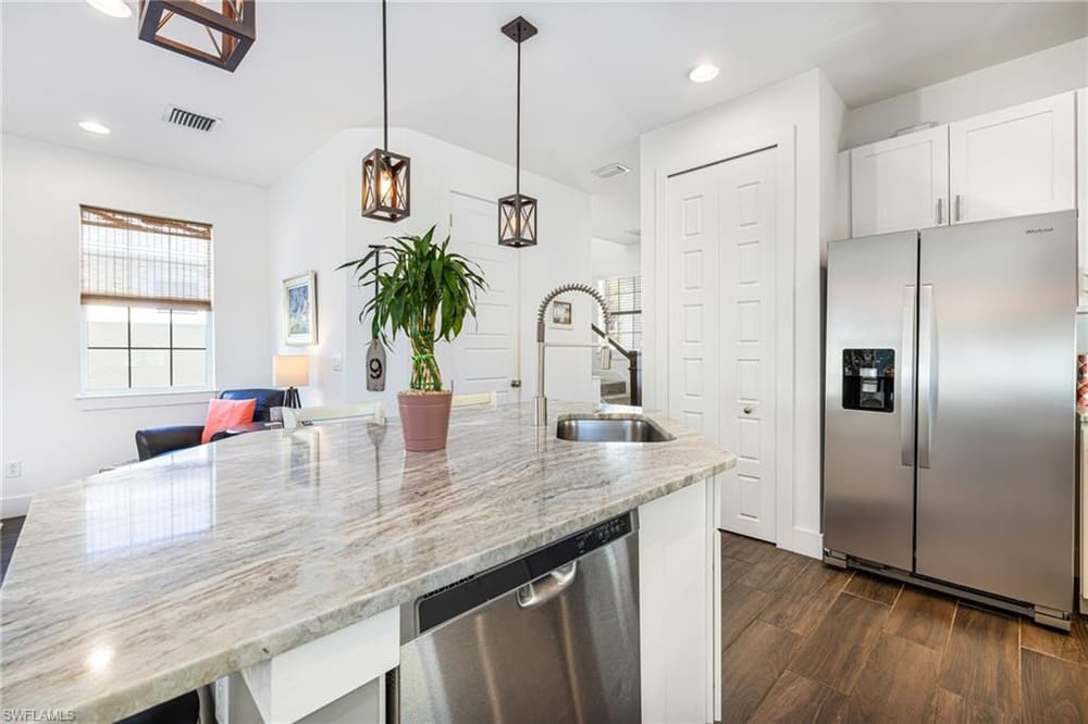 2974 Van Buren Ave. – #226026760 - Kelly Plaza