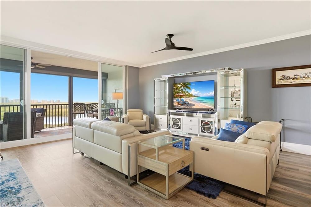 425 Cove Tower Dr. 1002 – #226026773 - Cove Towers