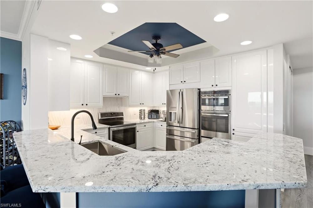 425 Cove Tower Dr. 1002 – #226026773 - Cove Towers