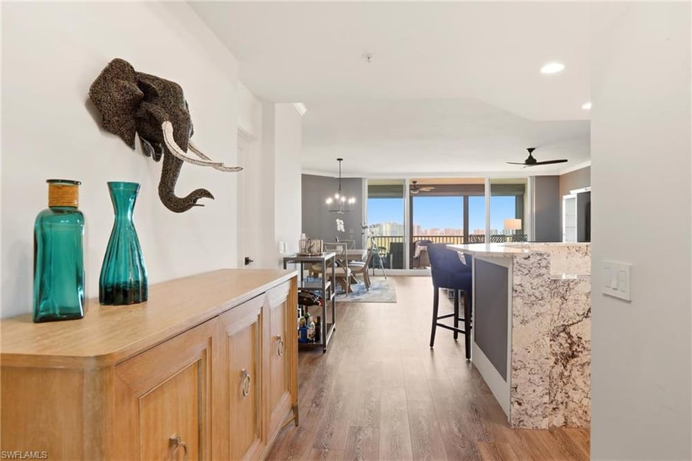 425 Cove Tower Dr. 1002 – #226026773 - Cove Towers