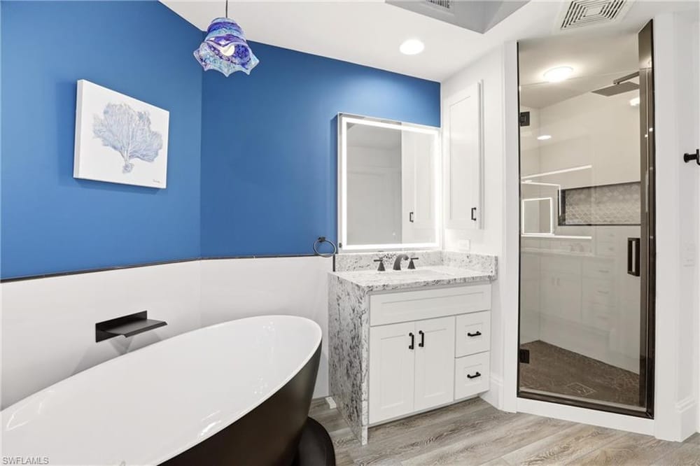 425 Cove Tower Dr. 1002 – #226026773 - Cove Towers