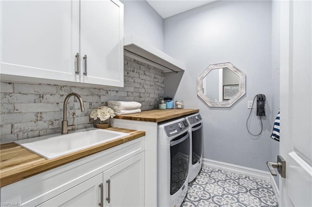 5737 Hidden Oaks Ln. – #226026888 - Oakes Estates