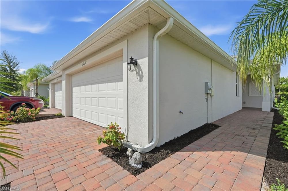 2228 Dragonfruit Way – #2026030865 - Orange Blossom Ranch