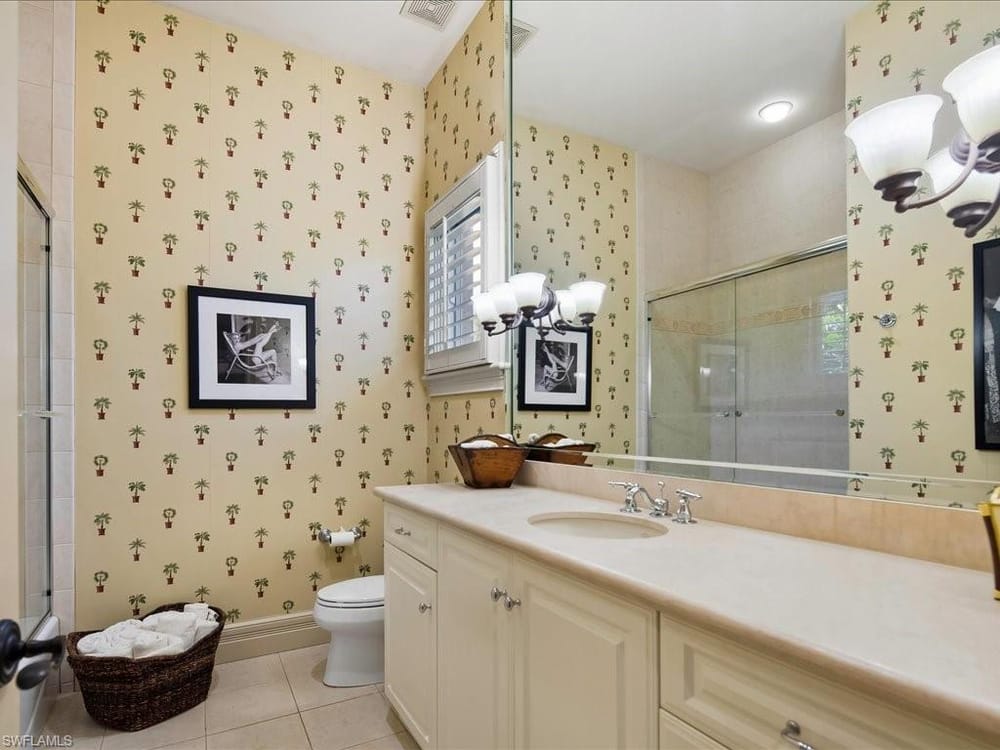 550 21st Ave. S – #226026963 - Aqualane Shores
