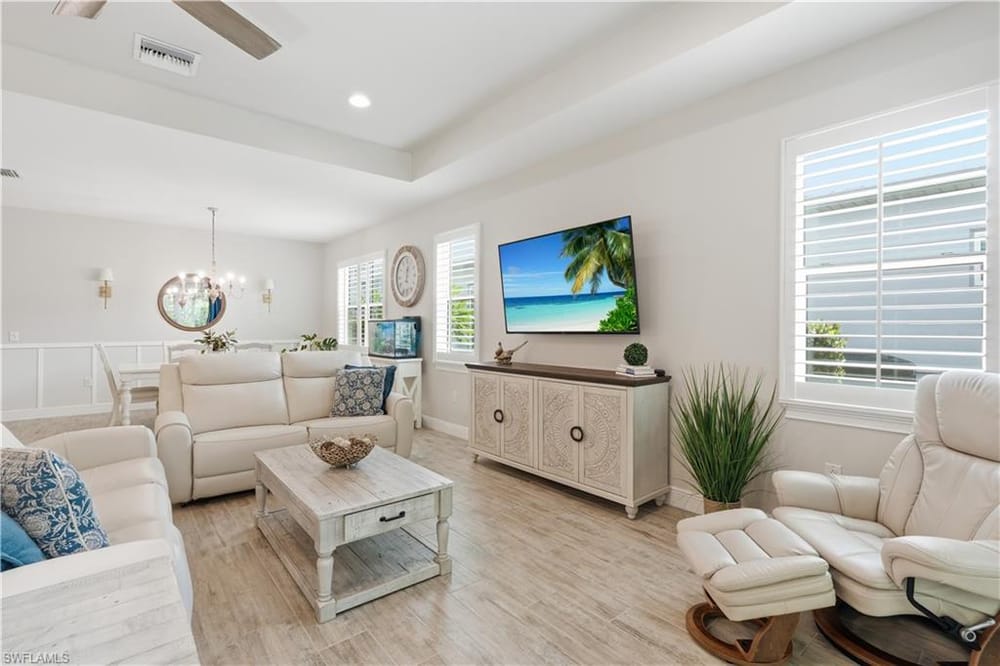 14796 Windward Ln. – #226027100 - Naples Reserve