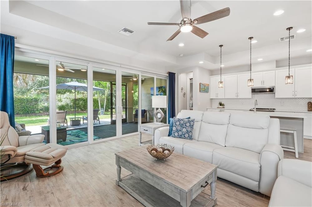 14796 Windward Ln. – #226027100 - Naples Reserve