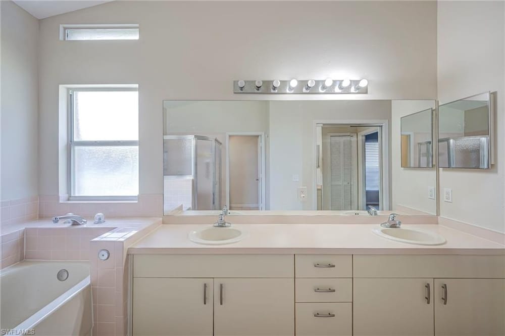 6630 Middlesex Pl. – #226027113 - Berkshire Lakes