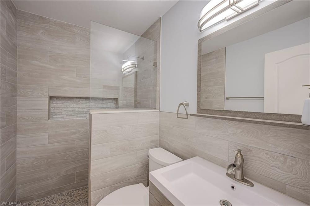 6630 Middlesex Pl. – #226027113 - Berkshire Lakes