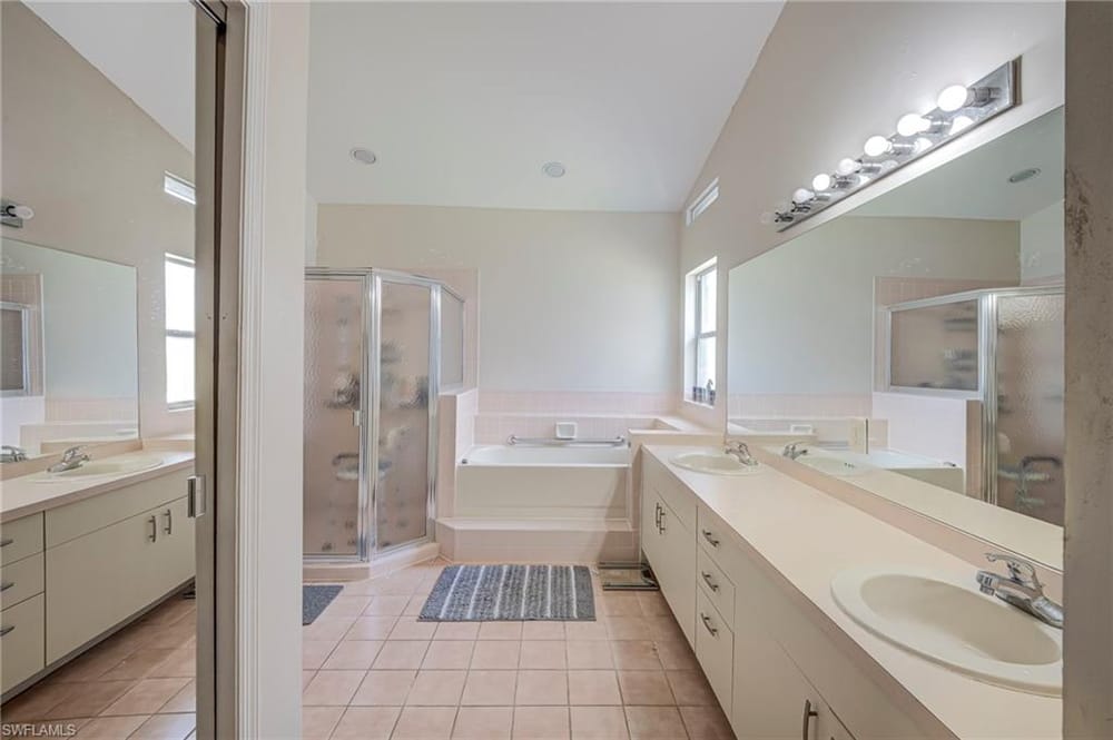 6630 Middlesex Pl. – #226027113 - Berkshire Lakes