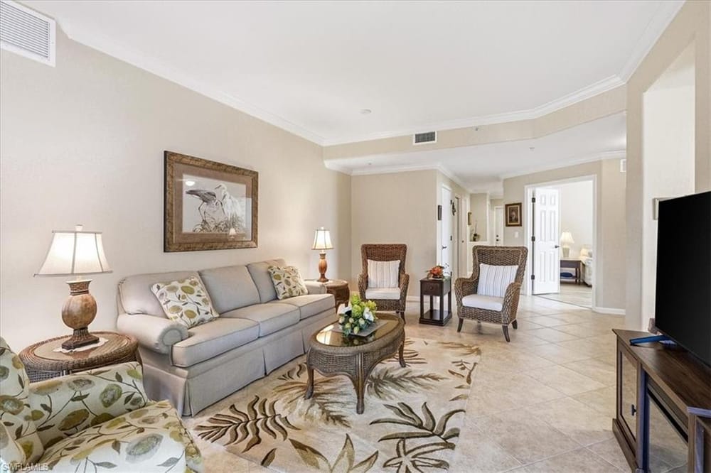6622 Alden Woods Cir. 101 – #226027170 - Lely Resort