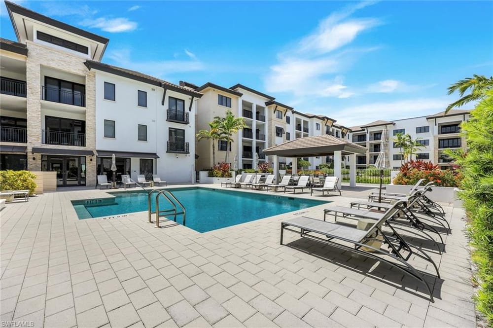 1135 3rd Ave. S 303 – #226027229 - Naples Square
