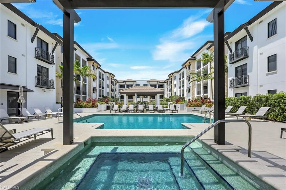 1135 3rd Ave. S 303 – #226027229 - Naples Square