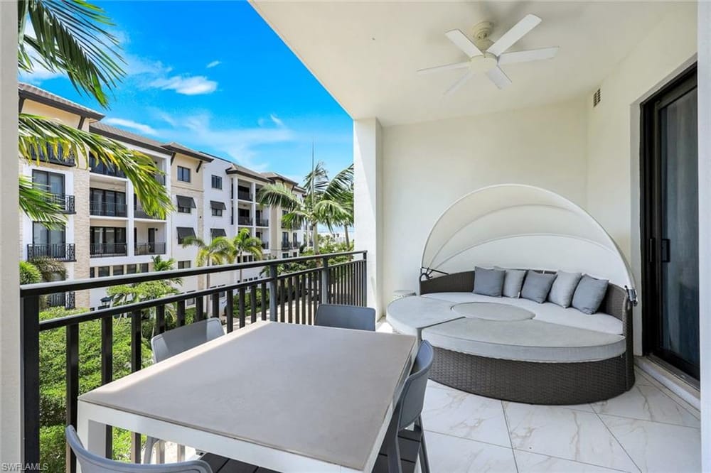 1135 3rd Ave. S 303 – #226027229 - Naples Square