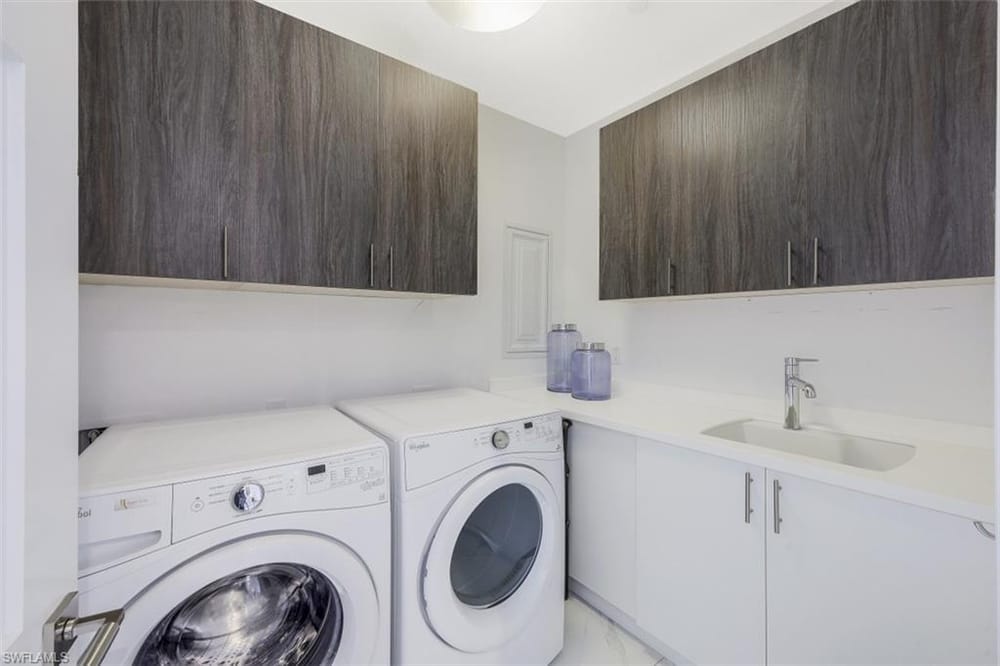 1135 3rd Ave. S 303 – #226027229 - Naples Square