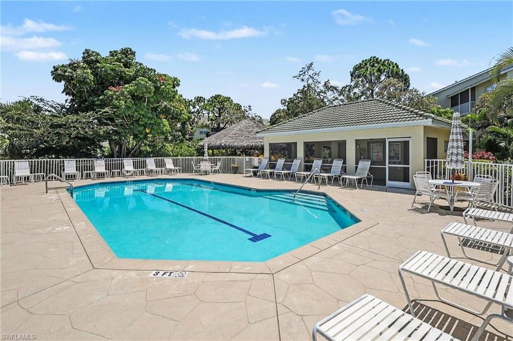 15405 Cedarwood Ln. 201 – #2026031384 - Bay Forest