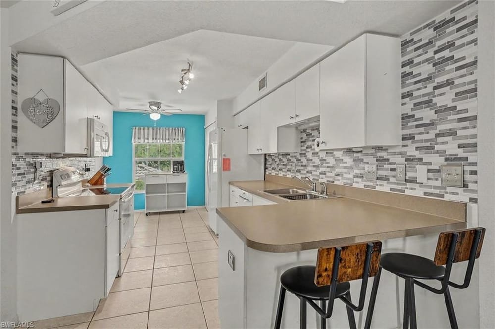 15405 Cedarwood Ln. 201 – #2026031384 - Bay Forest