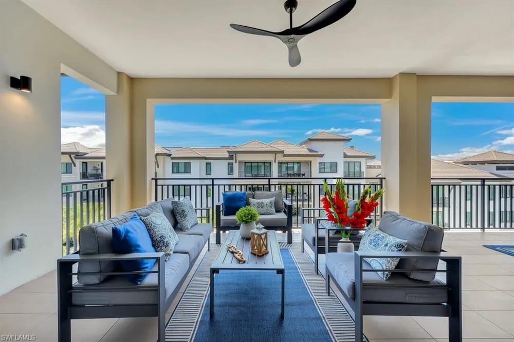 1130 3rd Ave. S 512 – #226027313 - Naples Square