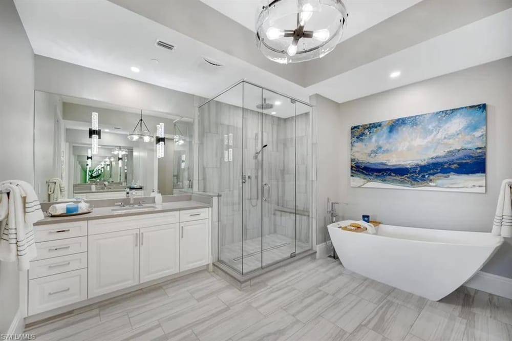 1130 3rd Ave. S 512 – #226027313 - Naples Square