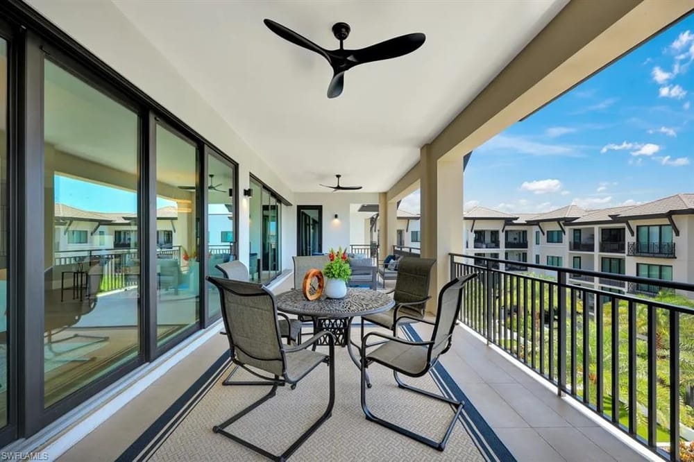 1130 3rd Ave. S 512 – #226027313 - Naples Square