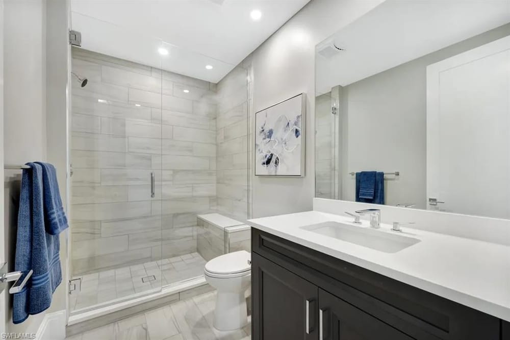 1130 3rd Ave. S 512 – #226027313 - Naples Square