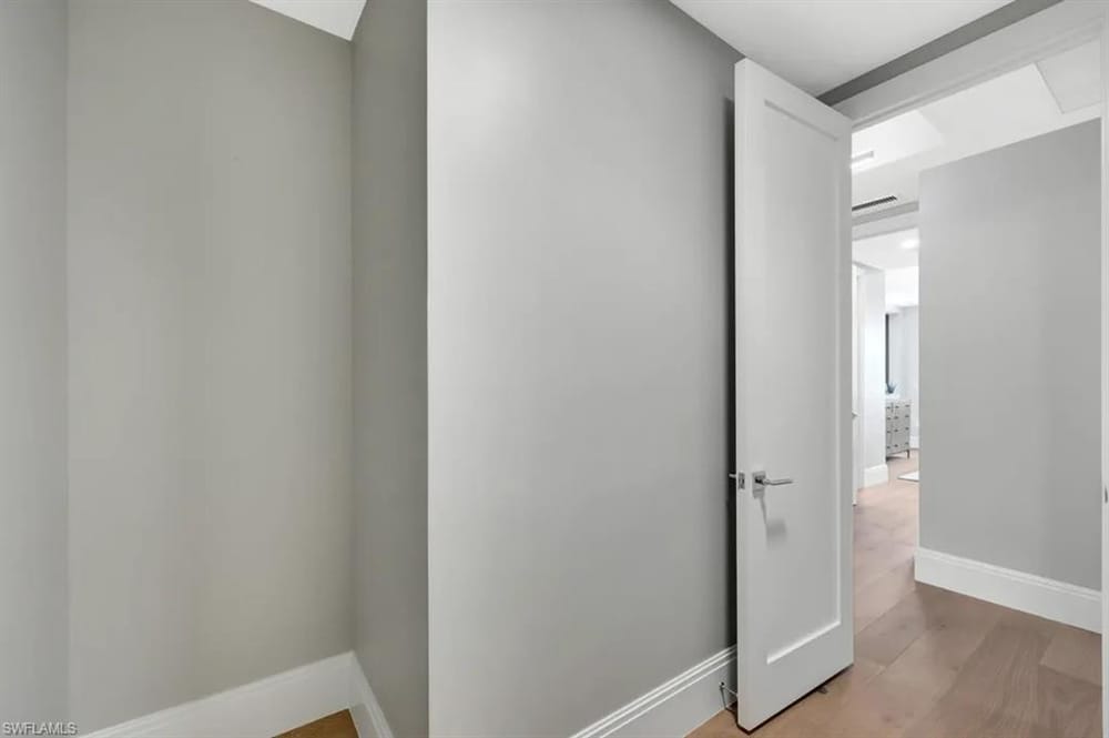 1130 3rd Ave. S 512 – #226027313 - Naples Square