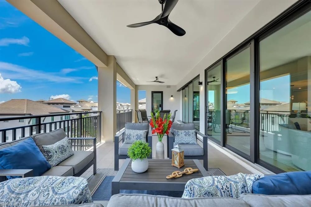 1130 3rd Ave. S 512 – #226027313 - Naples Square