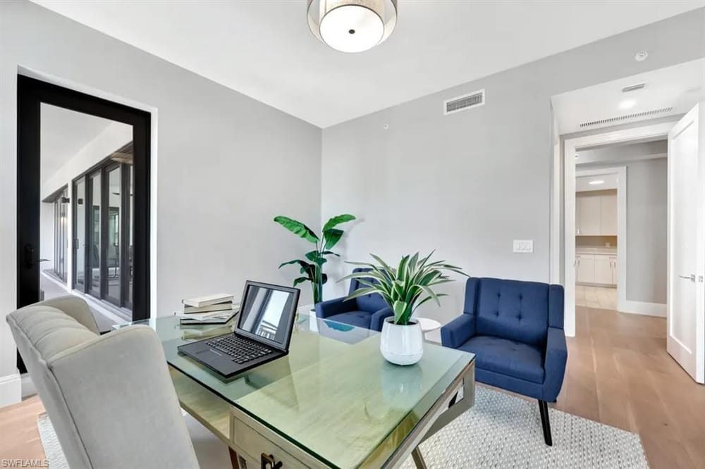 1130 3rd Ave. S 512 – #226027313 - Naples Square