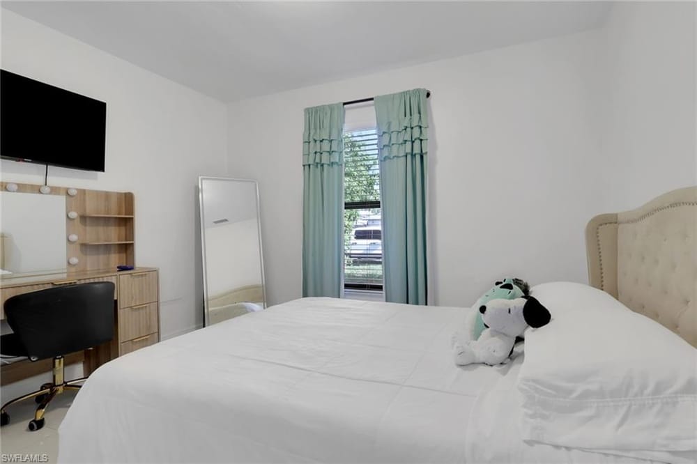 4500 28th Ave. SW – #226027352 - Golden Gate City