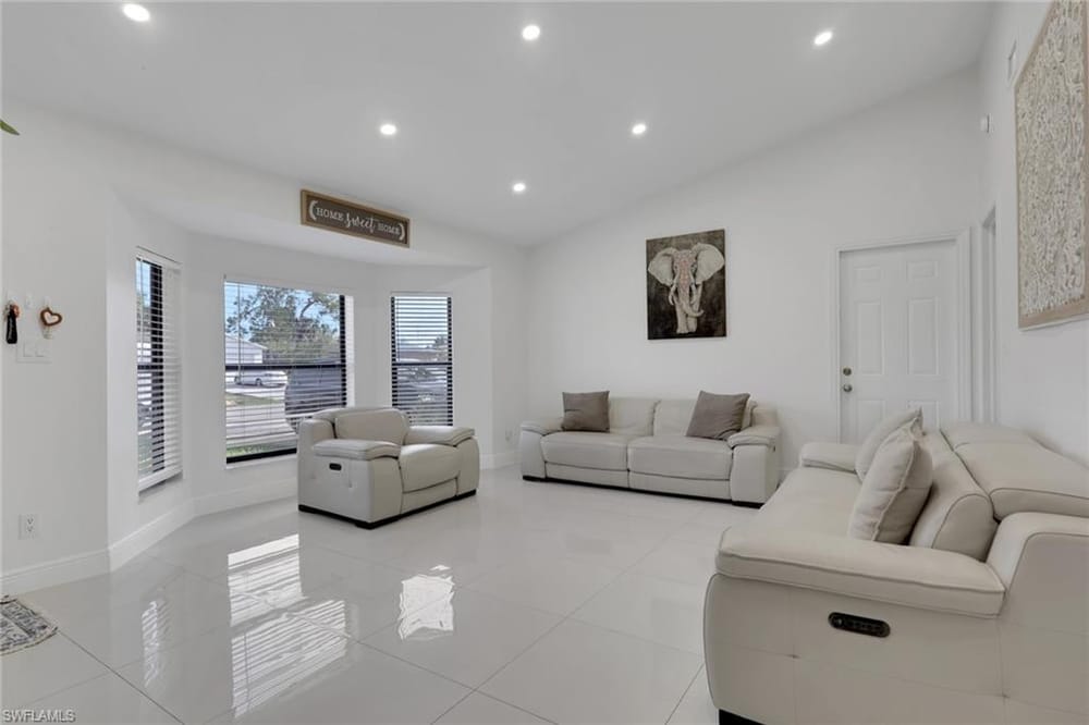4500 28th Ave. SW – #226027352 - Golden Gate City
