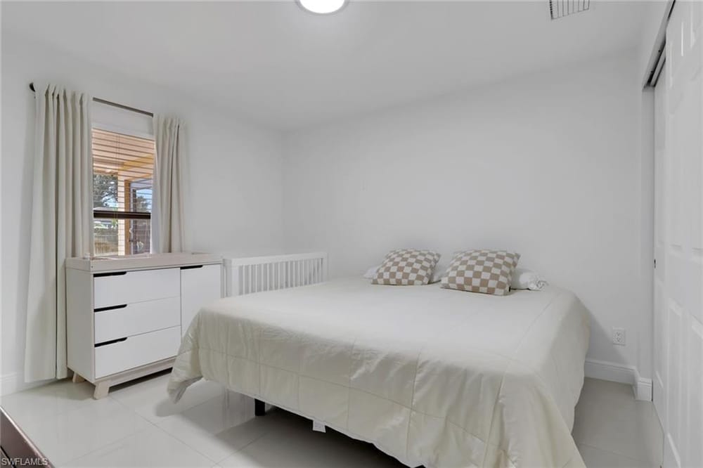 4500 28th Ave. SW – #226027352 - Golden Gate City