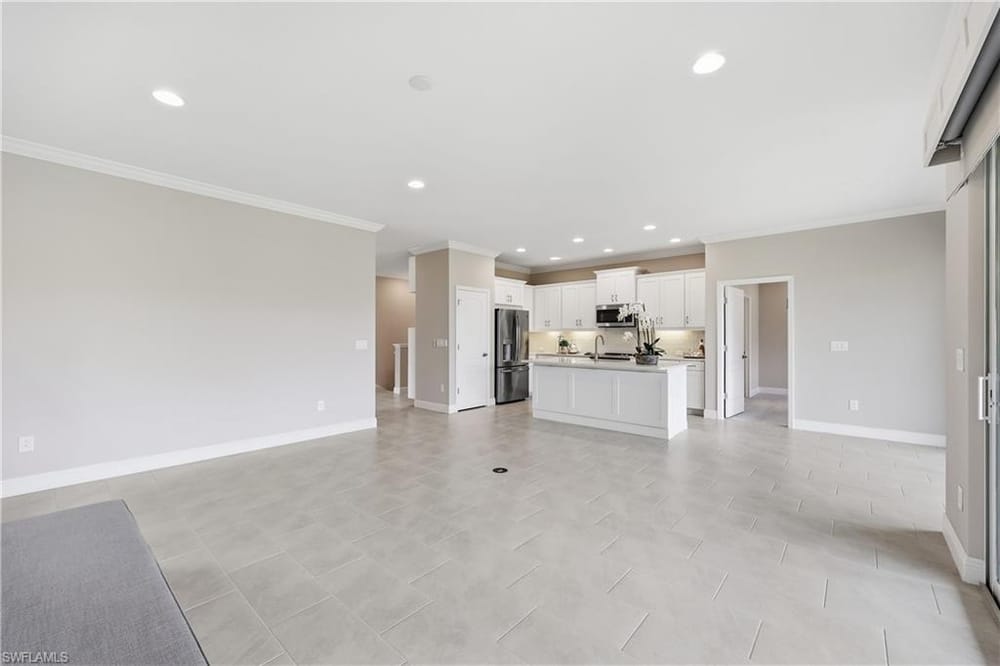 6966 Avalon Cir. 908 – #226027365 - Avalon