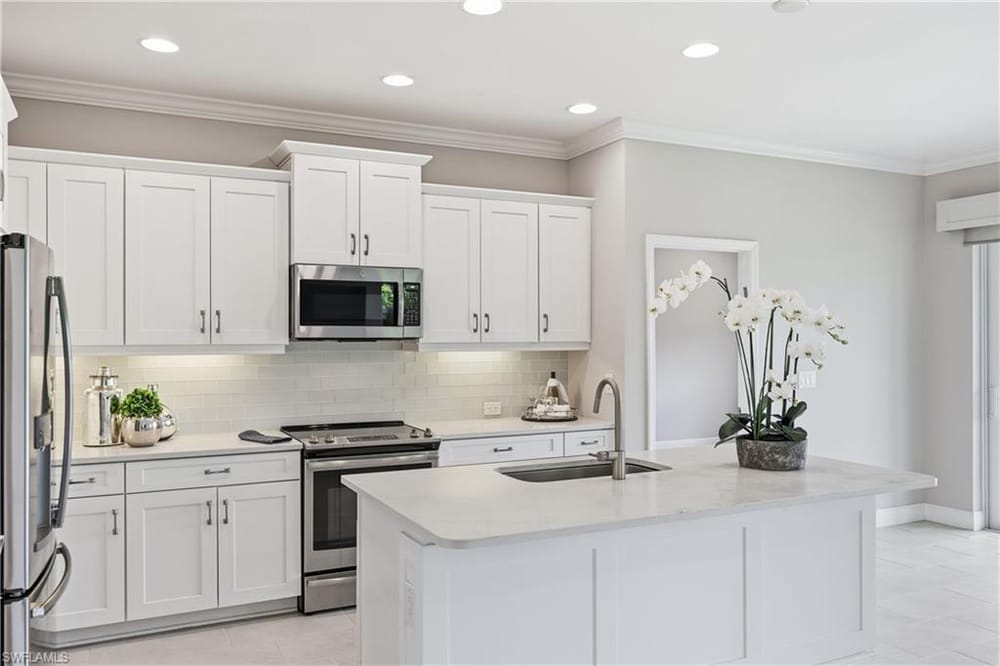 6966 Avalon Cir. 908 – #226027365 - Avalon