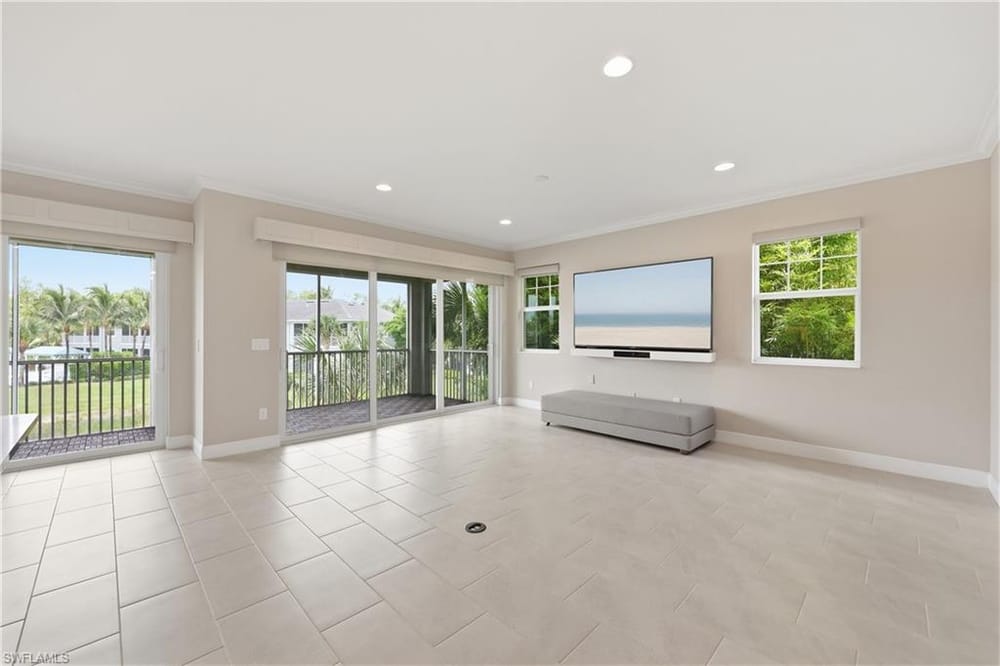 6966 Avalon Cir. 908 – #226027365 - Avalon