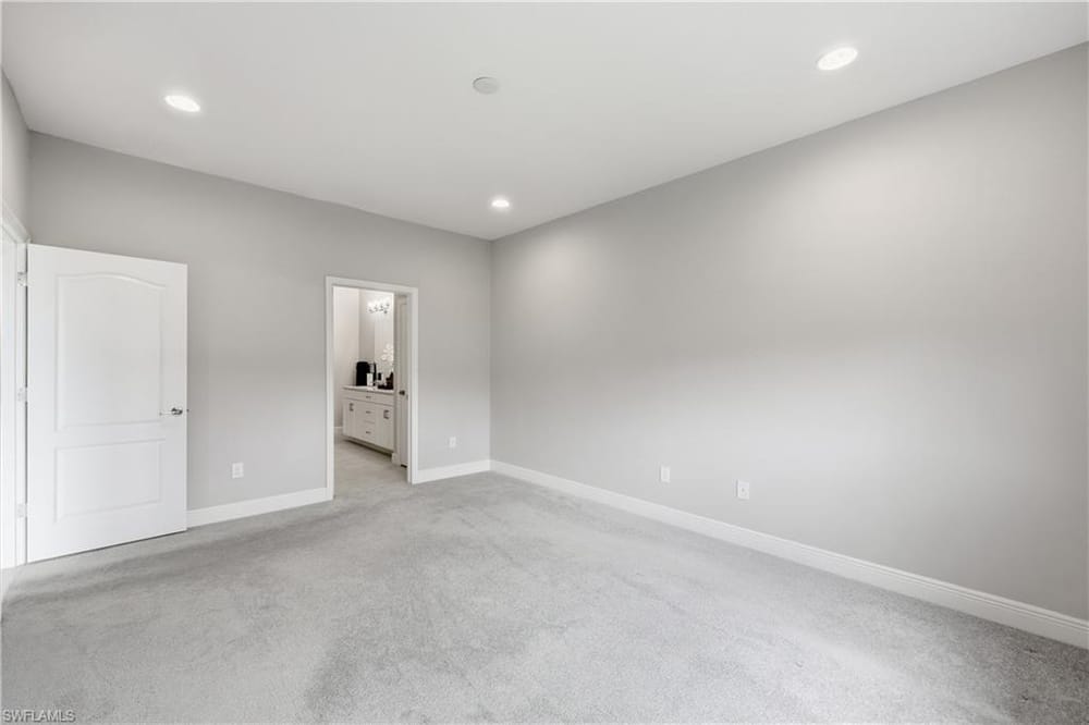 6966 Avalon Cir. 908 – #226027365 - Avalon