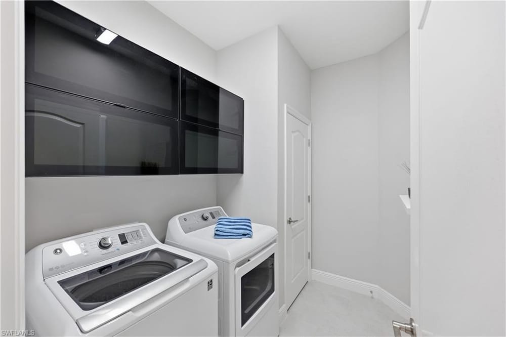 6966 Avalon Cir. 908 – #226027365 - Avalon
