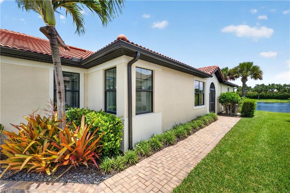 1482 Oceania Dr. S – #226027408 - Artesia
