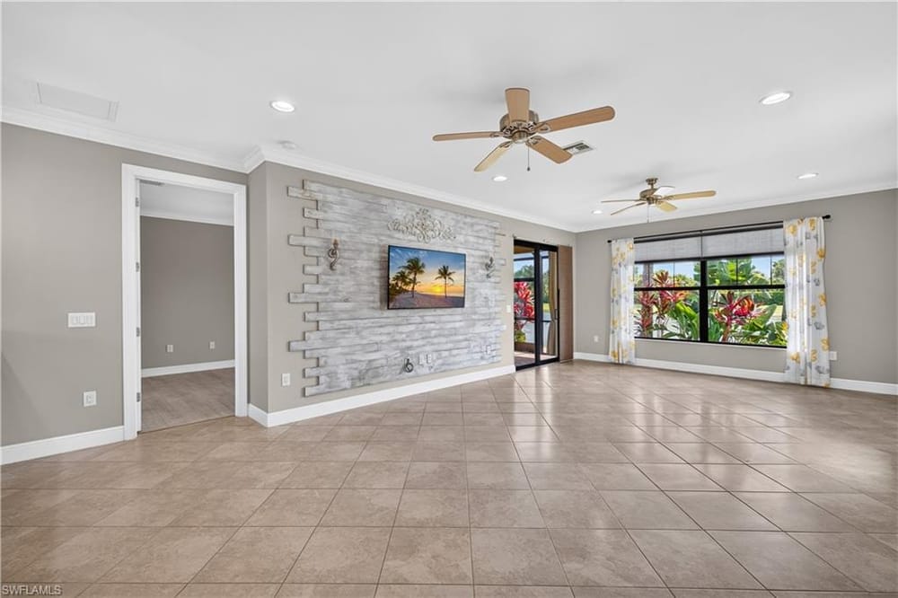 1482 Oceania Dr. S – #226027408 - Artesia