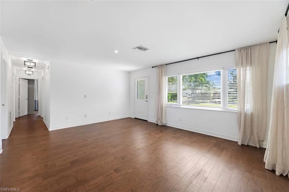 1175 9th Ave. N – #226027459 - Lake Park