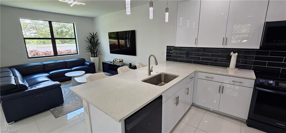7510 Rockefeller Dr. – #2026028679 - Vanderbilt Reserve