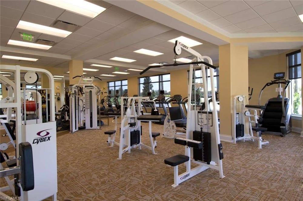 4695 Winged Foot Ct. 102 – #2026031993 - Naples Lakes Country Club