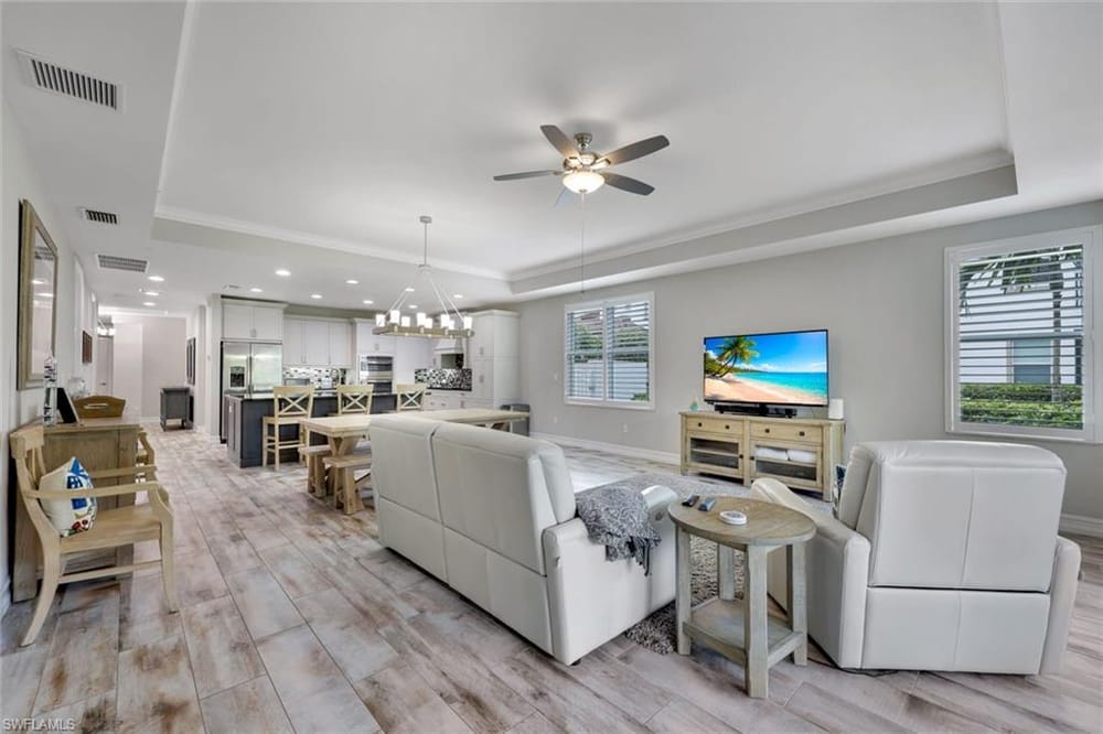 7801 Hawthorne Dr. 2701 – #226027601 - Lely Resort