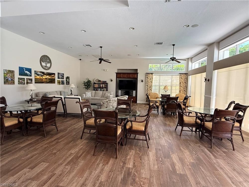 7801 Hawthorne Dr. 2701 – #226027601 - Lely Resort