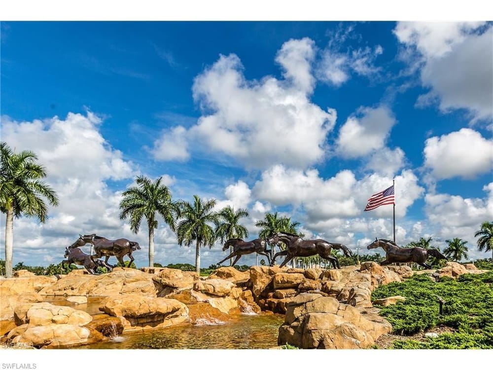 7801 Hawthorne Dr. 2701 – #226027601 - Lely Resort