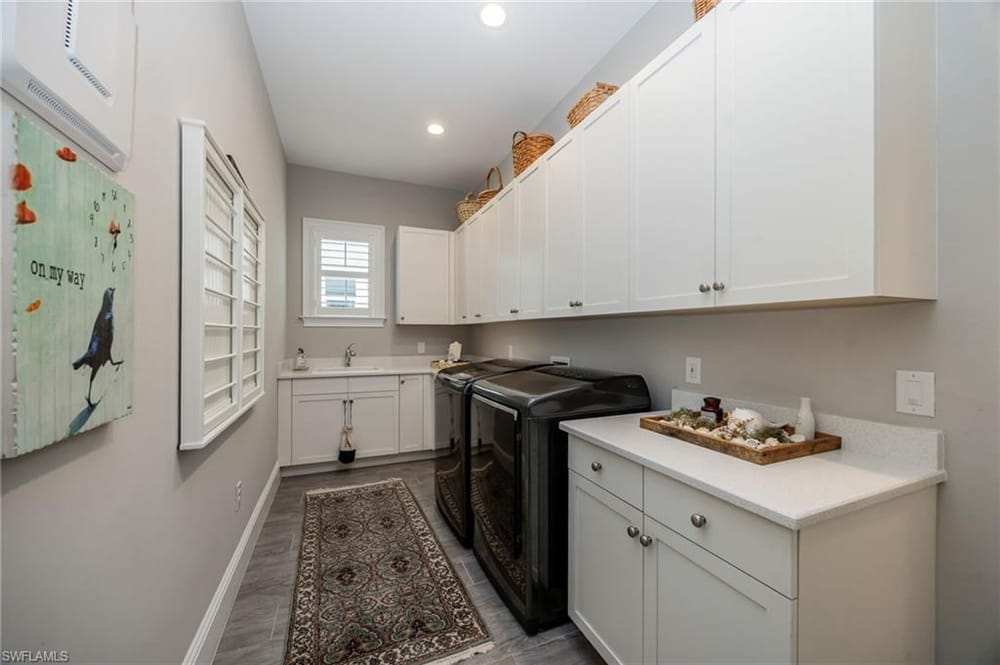 6386 Warwick Ave. – #226027674 - Isles Of Collier Preserve