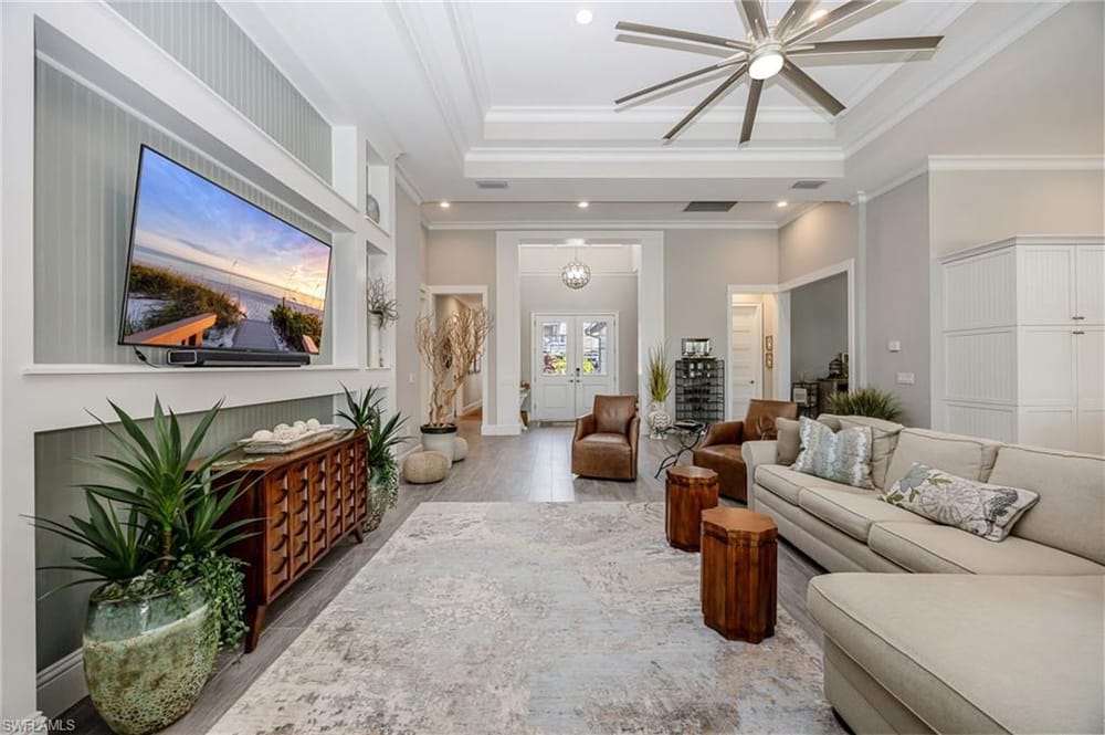6386 Warwick Ave. – #226027674 - Isles Of Collier Preserve