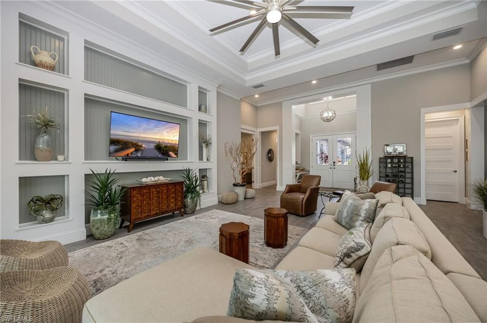 6386 Warwick Ave. – #226027674 - Isles Of Collier Preserve