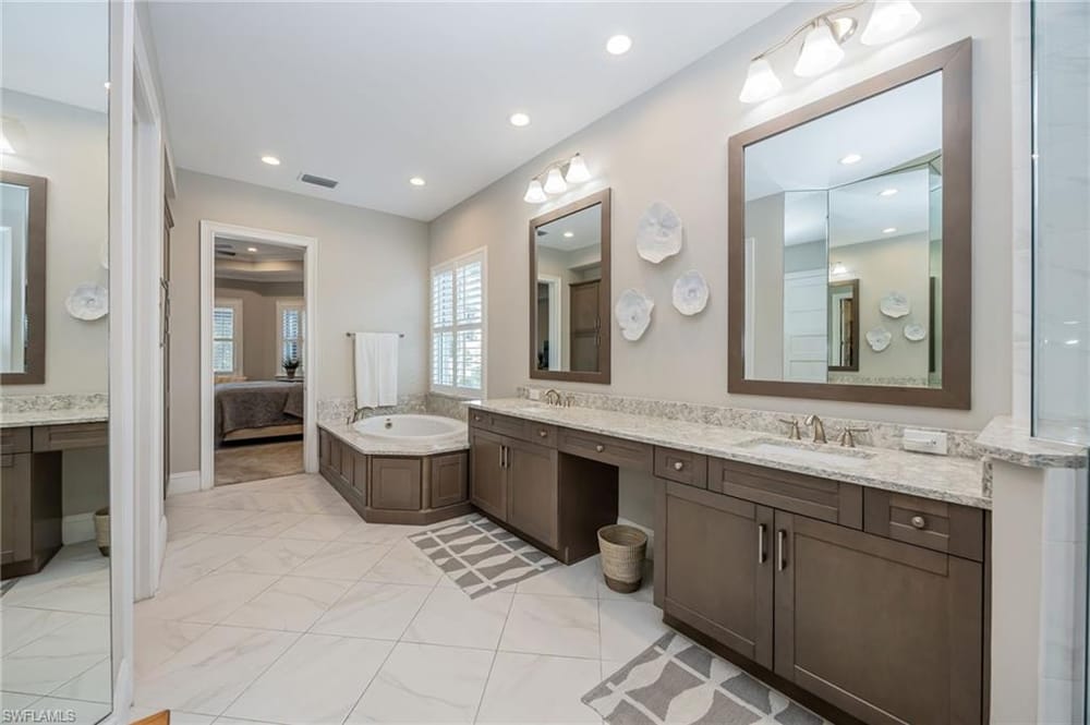 6386 Warwick Ave. – #226027674 - Isles Of Collier Preserve